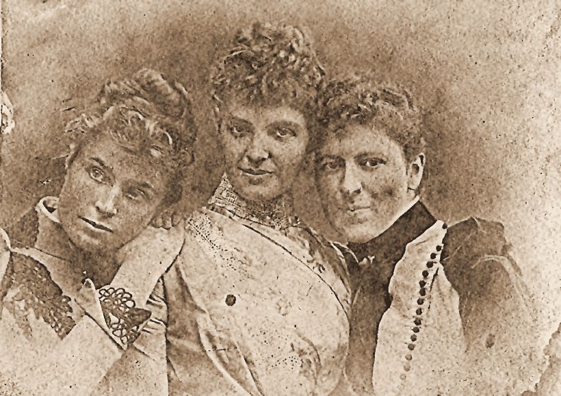 Minnie Pitt, later Mrs Hermann Eckstein, with her sisters. The note does not say which of the three is Minnie.
