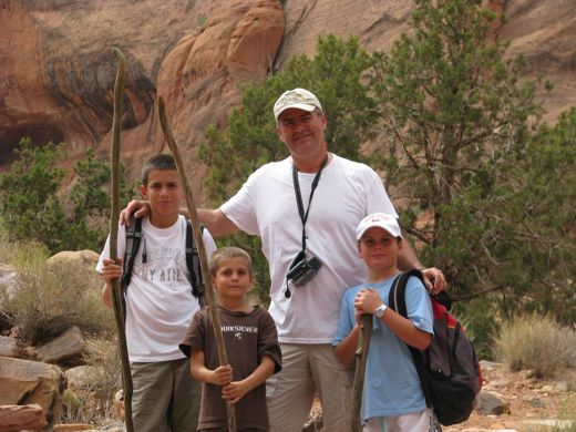 On the Rainbow Bridge trail, Lake Powell, July 2008.