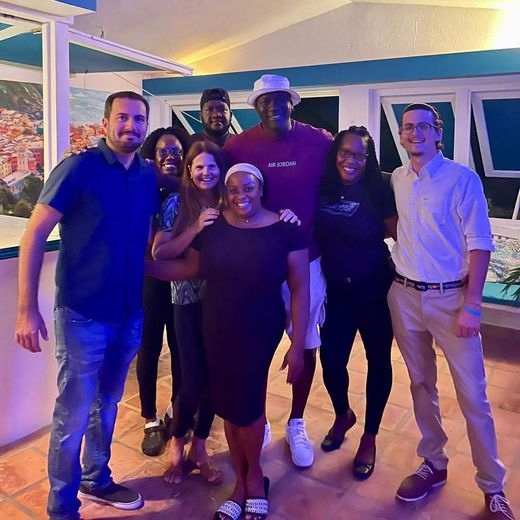 Michael Jordan with Gladys, Jomal, Nalini, Patrina, Johnny, Alessandro and Chantal. I took the picture.