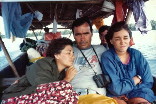 Gianna, Vanni and Maria Alessandra under the canopy of the dugout.